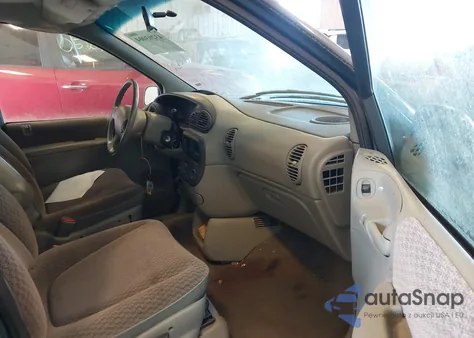 2000 Plymouth Voyager from USA, damaged, VIN 2P4GP253XYR565801